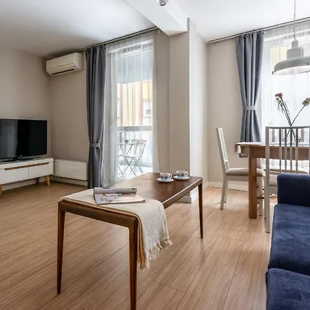 Apartment Apartamenty-wroc Golden House *