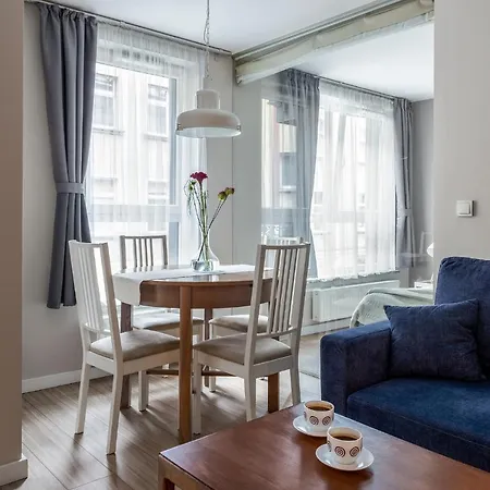 Apartamenty-wroc Golden House * Вроцлав