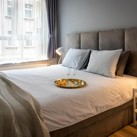 Apartamenty-wroc Golden House *