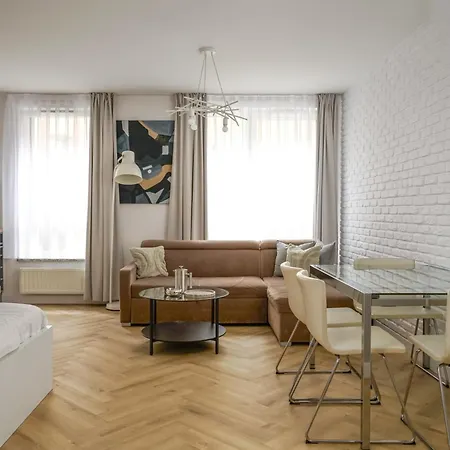 Apartamenty-wroc Golden House דירה *